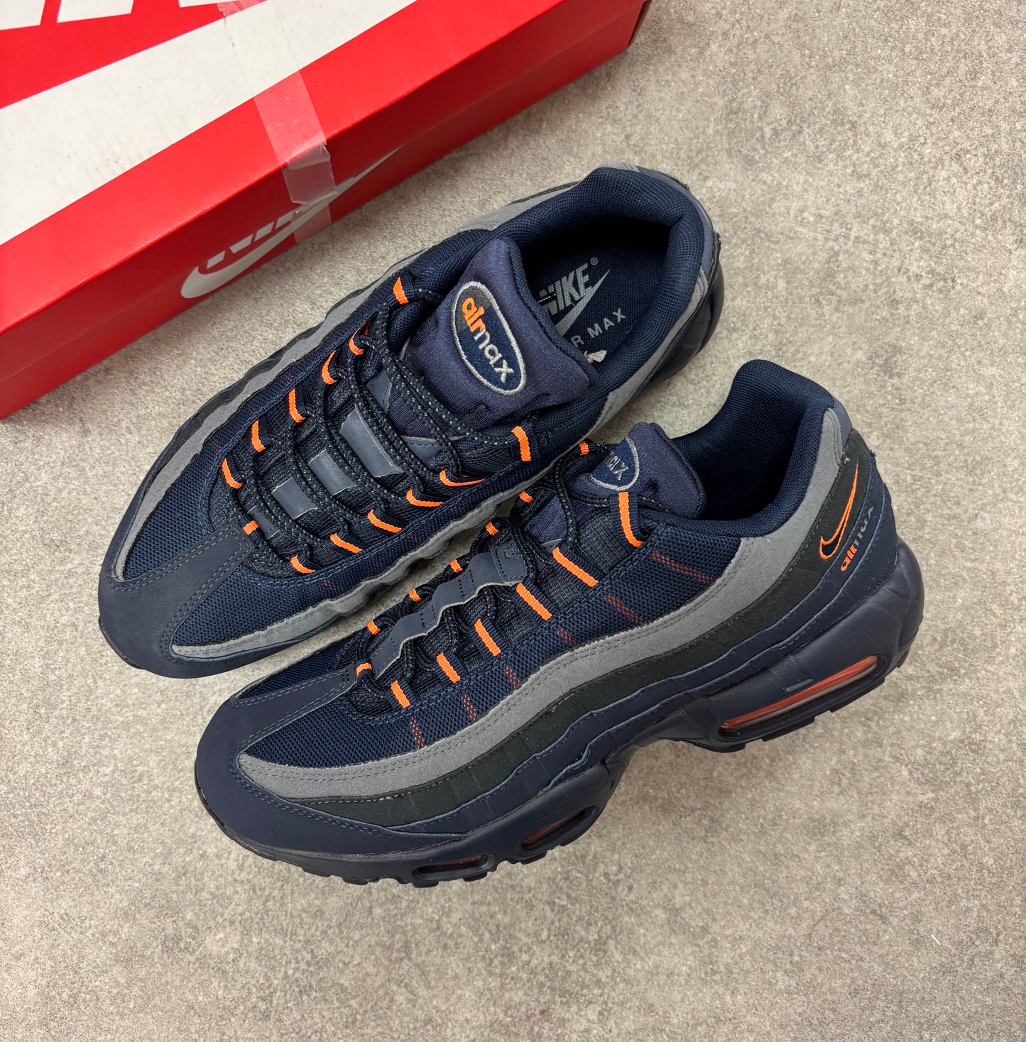 Nike Air Max 95 - Total Orange Obsidian