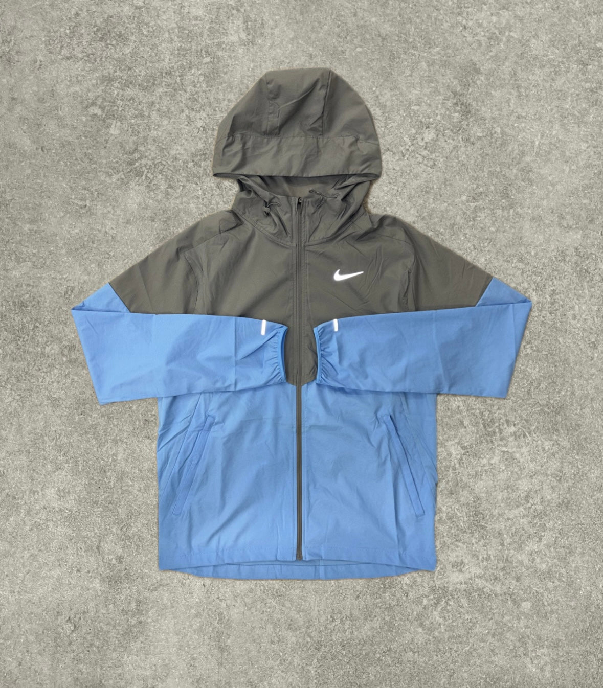 Nike UV Windrunner - University Blue