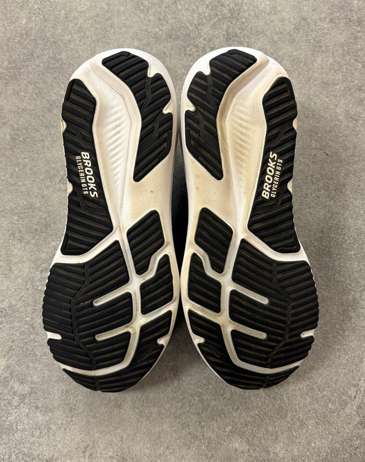 Brooks Glycerin 23 GTS - Black White (UK11)