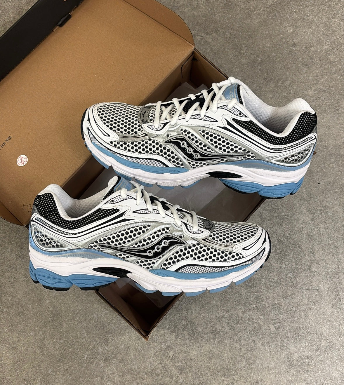 Saucony ProGrid Omni 9 - Blissful Blue