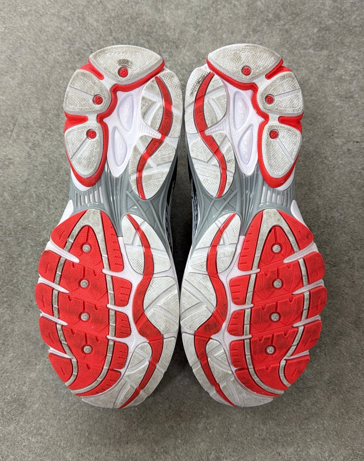 Saucony ProGrid Omni 9 - Cadet Grey Red