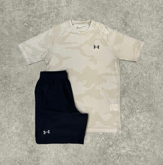 Under Armour Camo T-shirt & ‘Launch’ 7” Short Set - Ivory Beige/Black