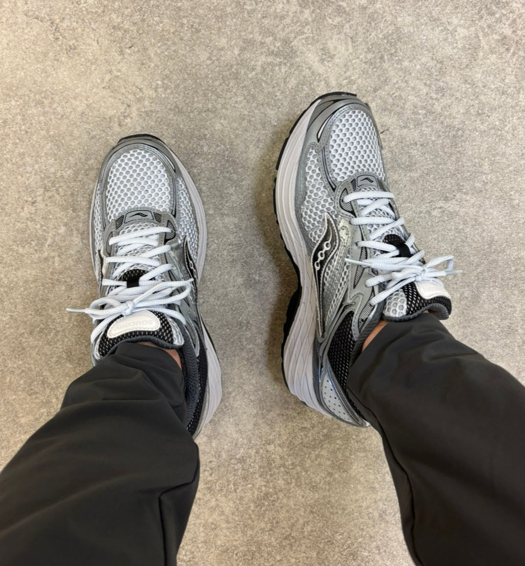 Saucony ProGrid Omni 9 - Microchip Grey