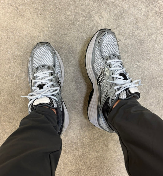 Saucony ProGrid Omni 9 - Microchip Grey