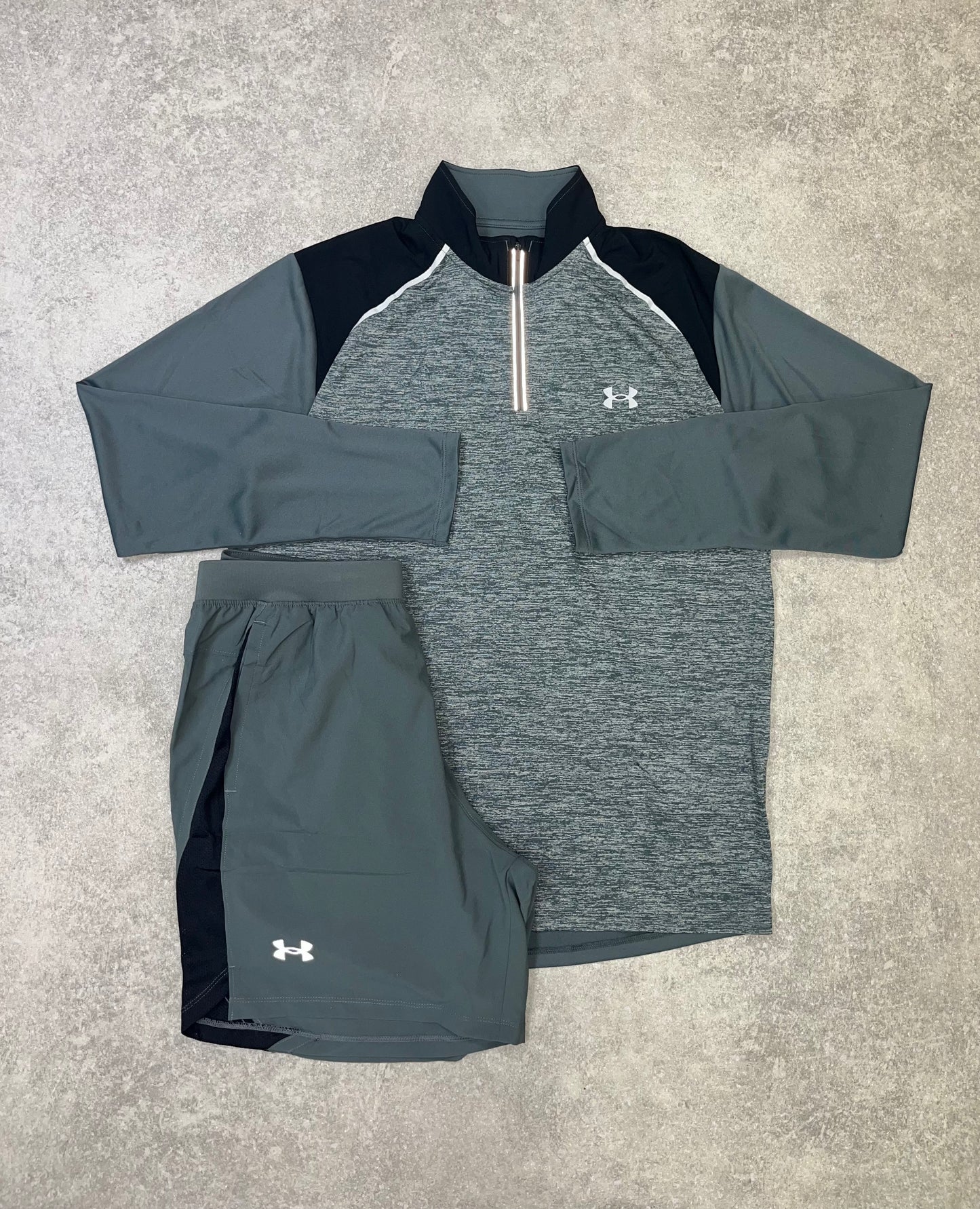 Under Armour Half Zip & 7” Short Set - Grey/Black