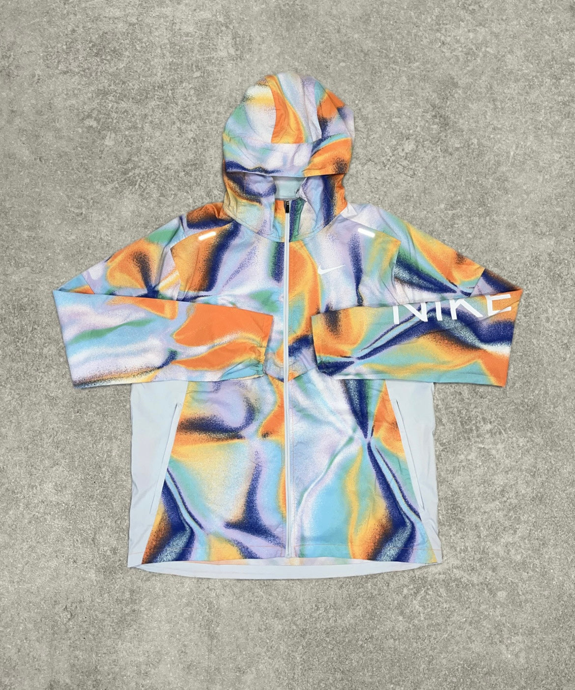 Nike UV Windrunner - Rainbow