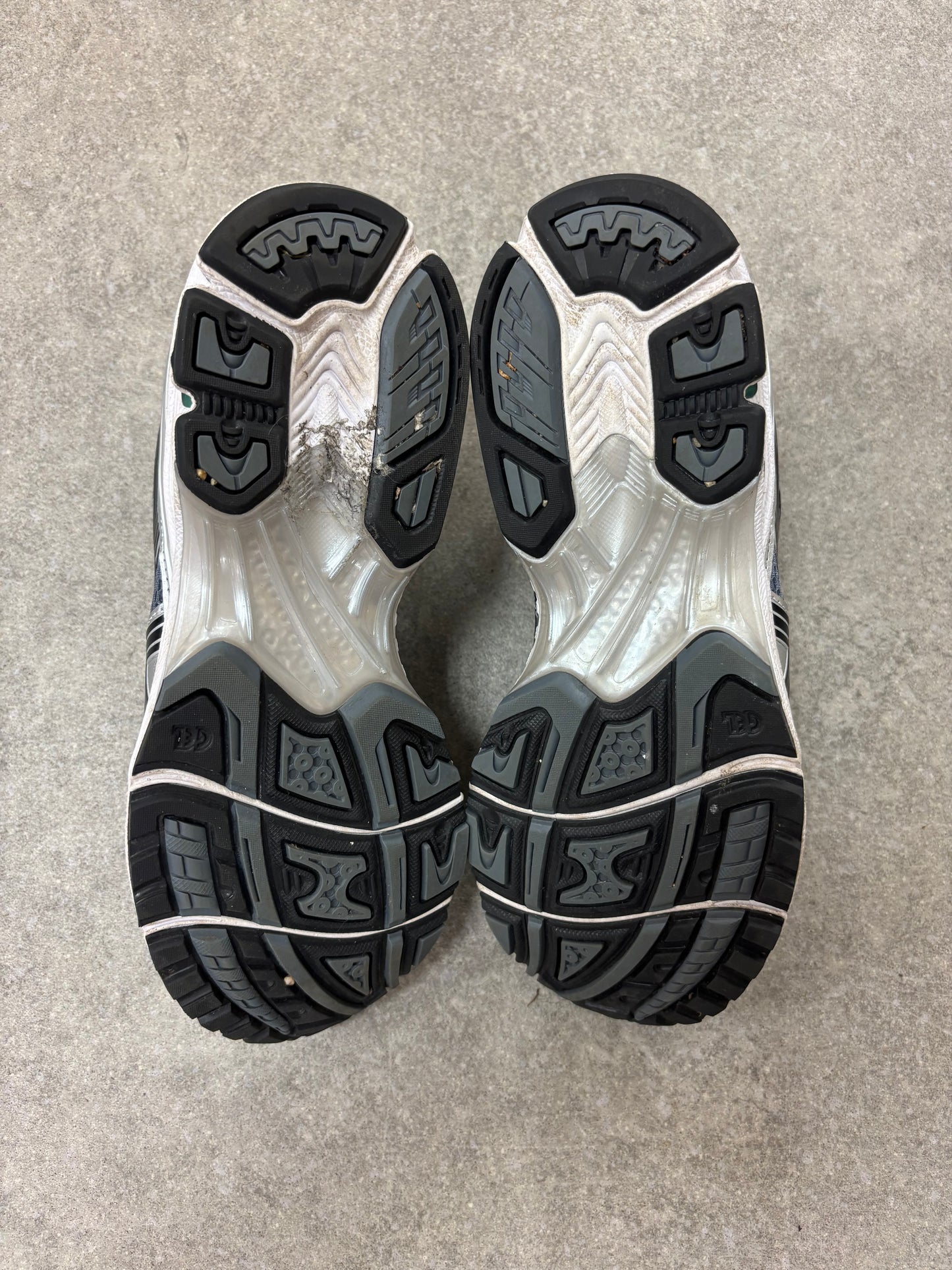 Asics Gel Kayano 14 - Jasper Green