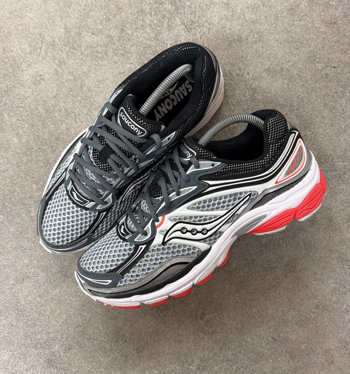 Saucony ProGrid Omni 9 - Cadet Grey Red