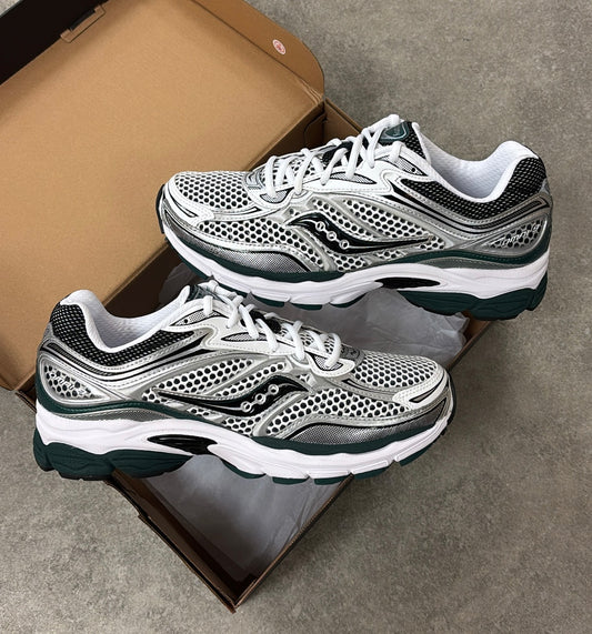 Saucony ProGrid Omni 9 - Pine Green