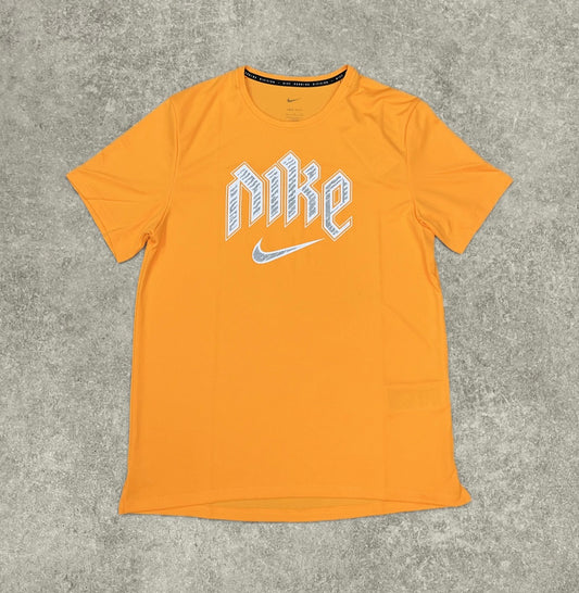 Nike Run Division T-shirt - Orange