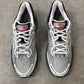 Saucony ProGrid Omni 9 - Light Grey Red Black