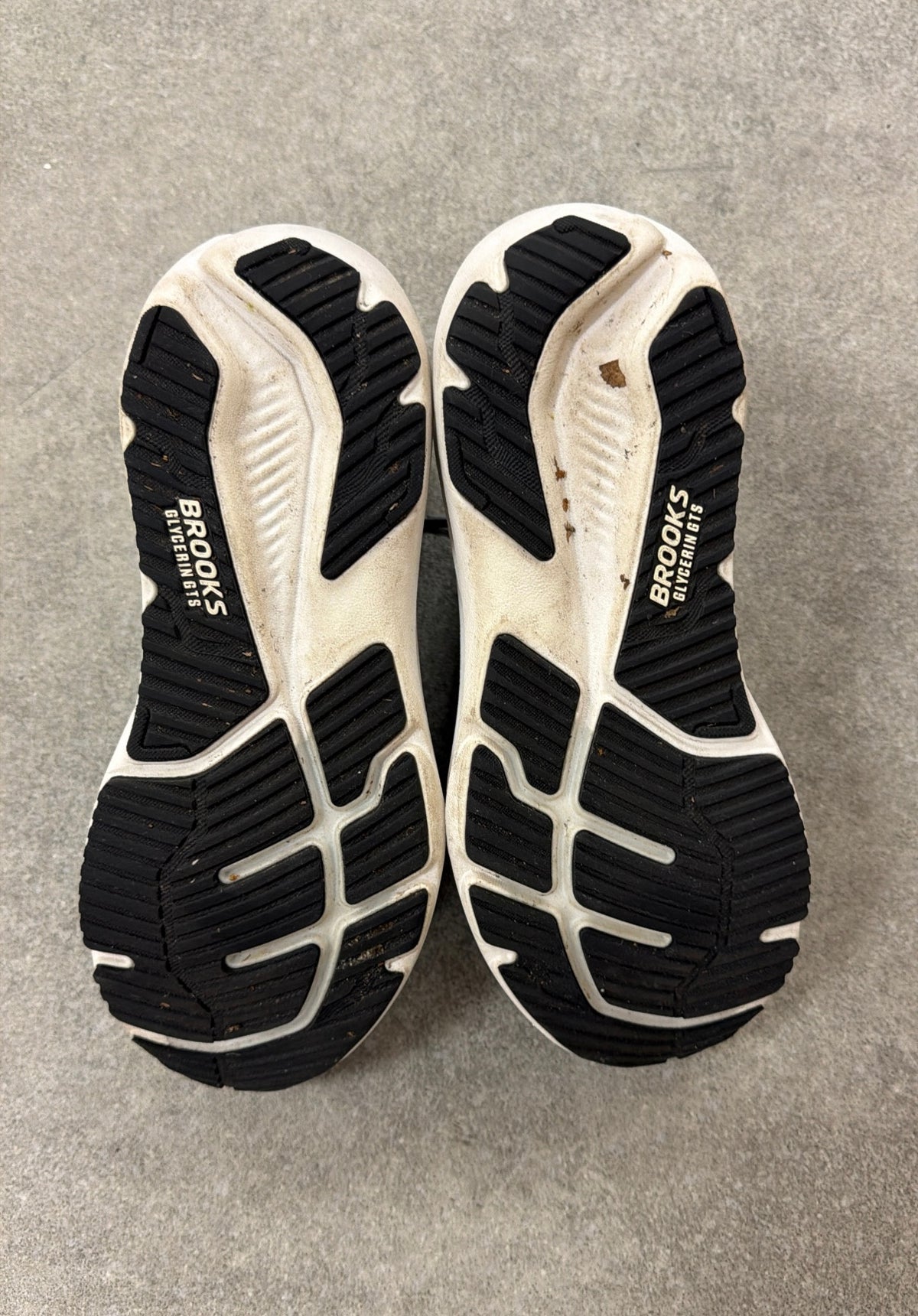 Brooks Glycerin 23 GTS - Black White (UK8)