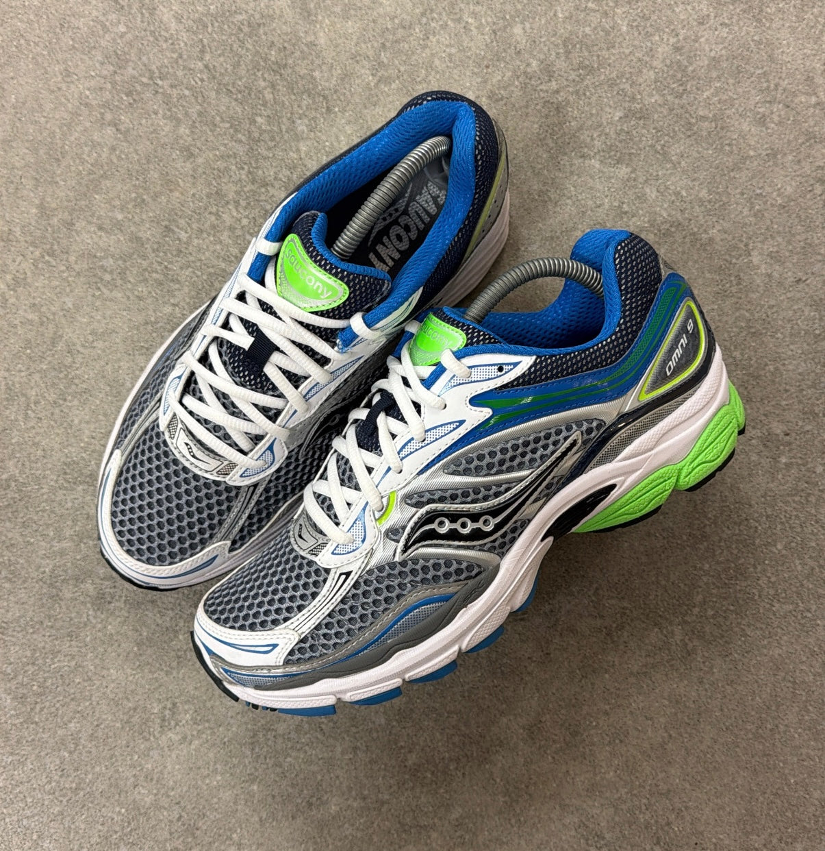 Saucony ProGrid Omni 9 - Grey Slime